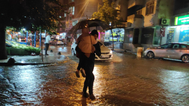 Yağışlar yüzleri güldürdü