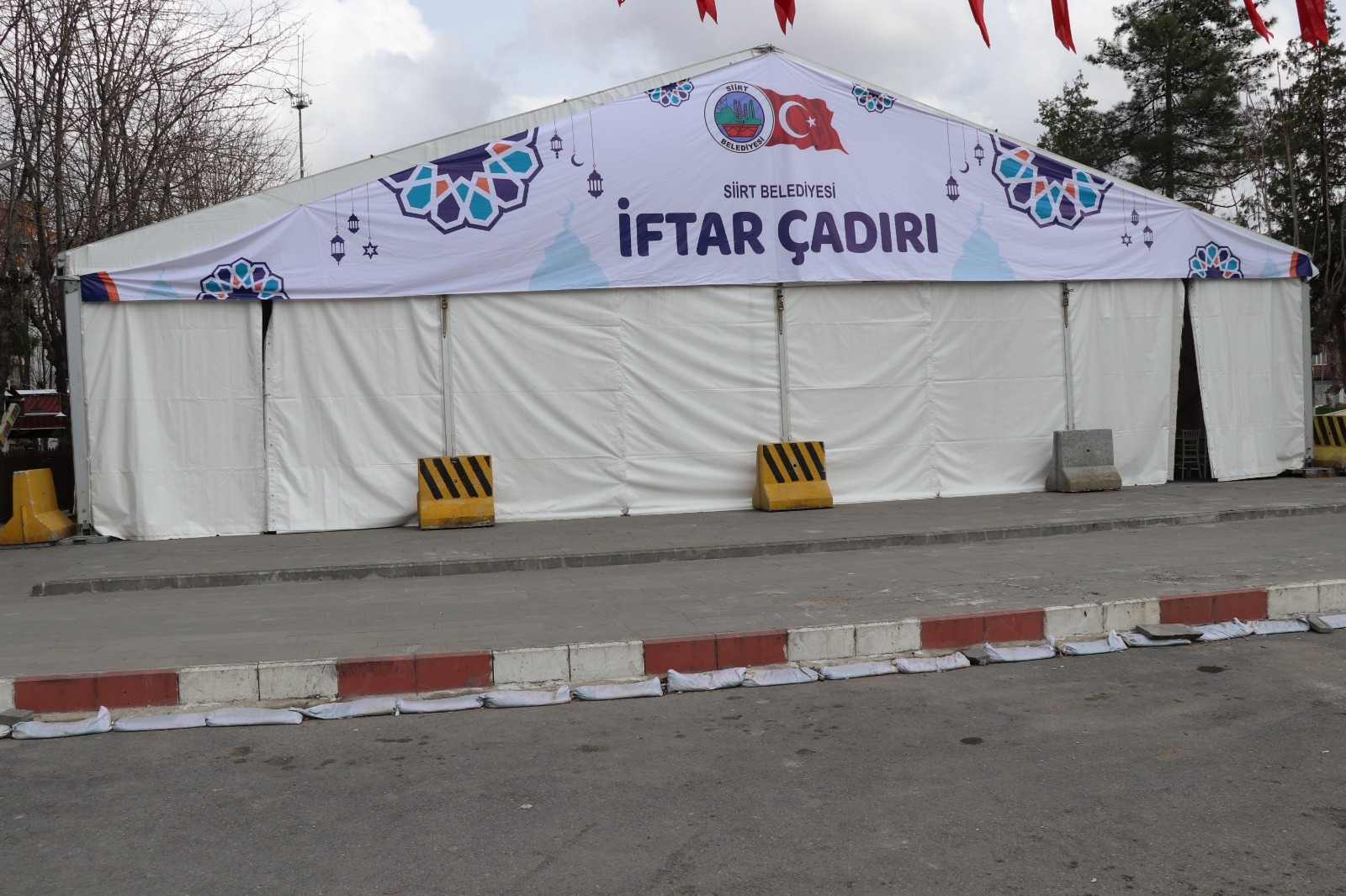 SİİRT BELEDİYESİ, HER GÜN BİN 500 KİŞİYE İFTAR VERECEK