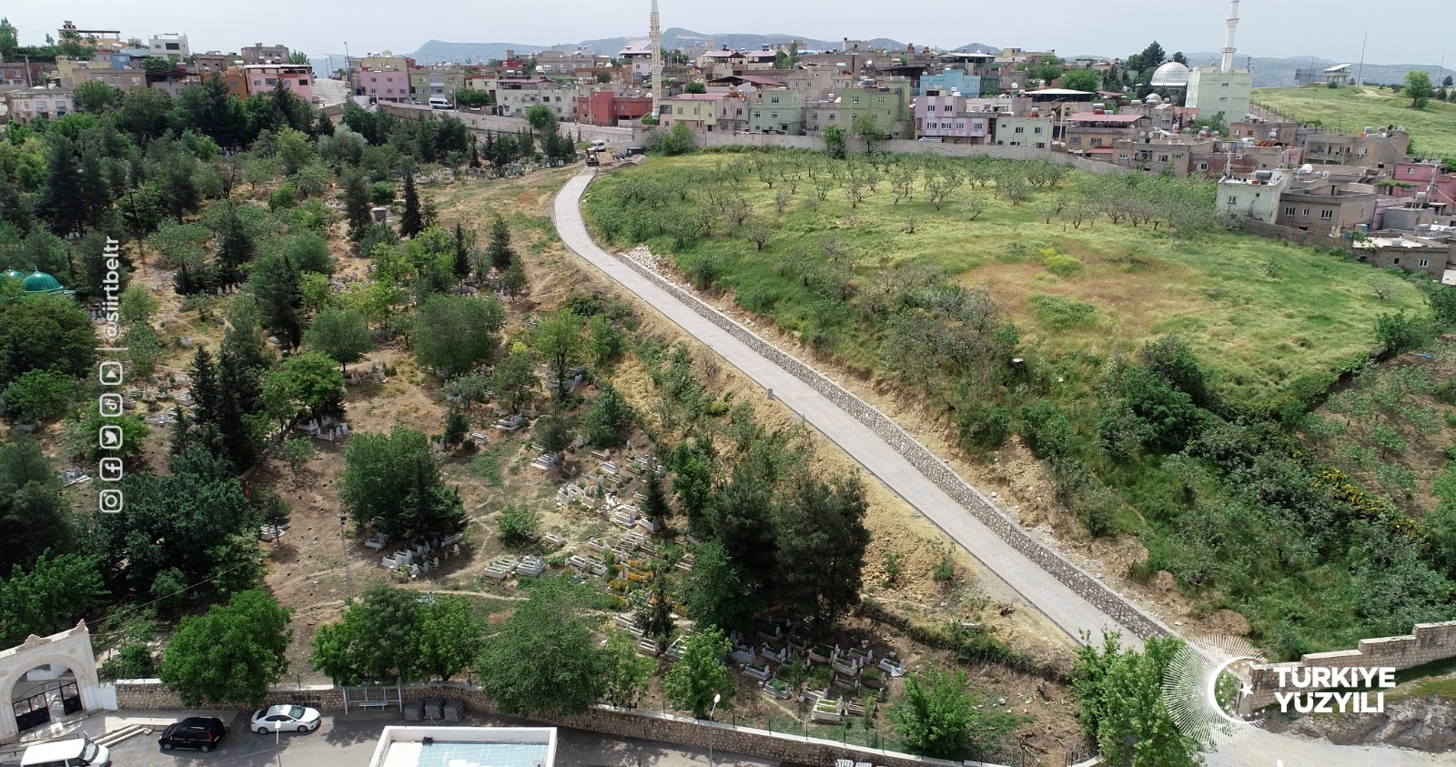 Siirt Belediyesi Asfalt çalışmalarına devam ediyor