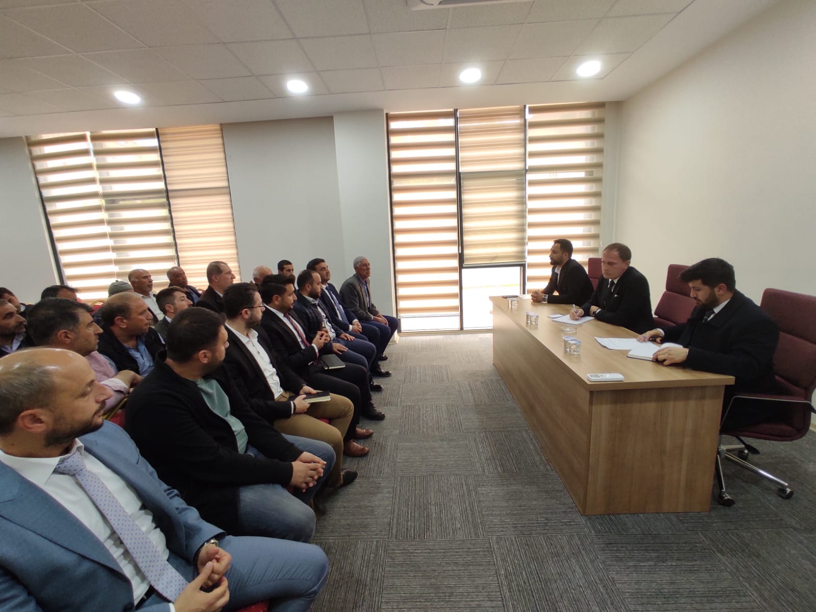 Pervari’de Elektrik Sorunu Masaya Yatırıldı!