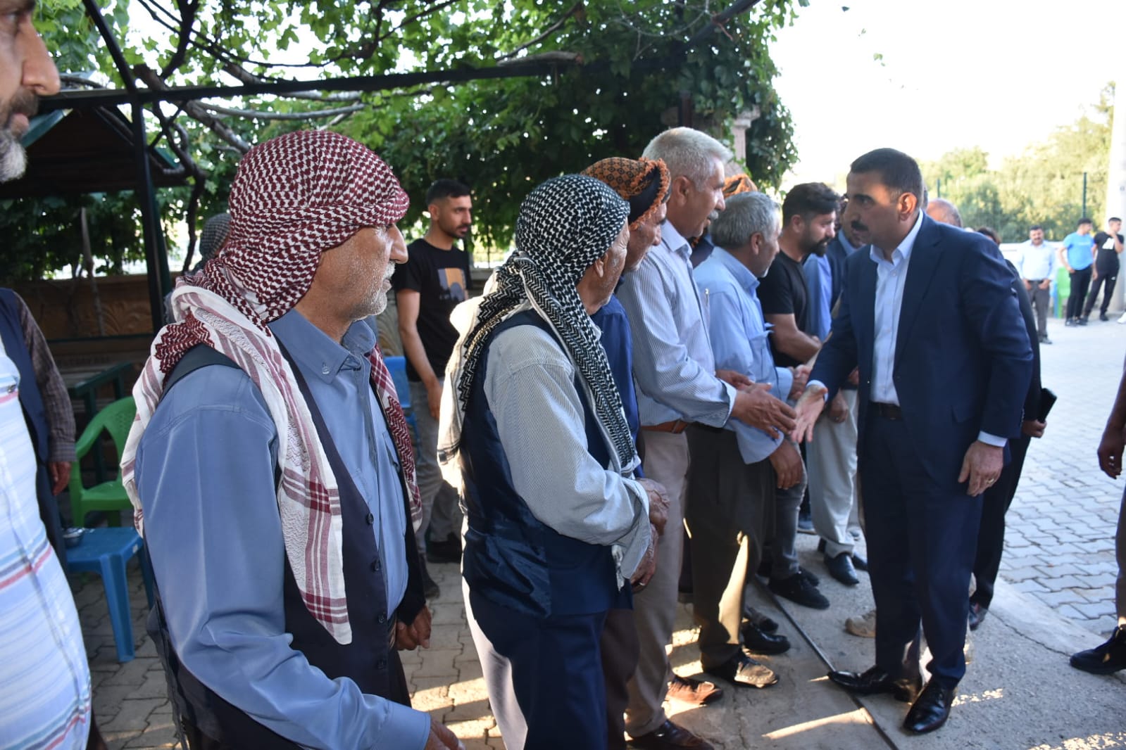 SİİRT VALİSİ HACIBEKTAŞOĞLU’NDAN TAZİYE ZİYARETİ