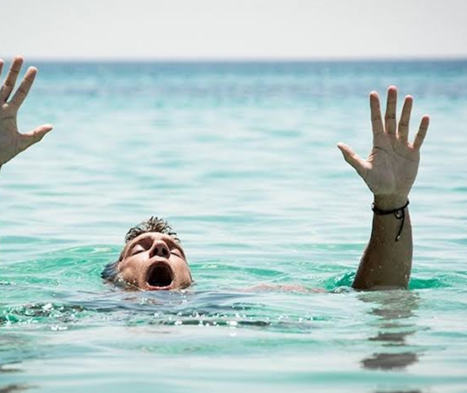 Siirt’te Boğulma Tehlikesi Geçiren 21 Yaşındaki Münir Yaşam Mücadelesini Kaybetti
