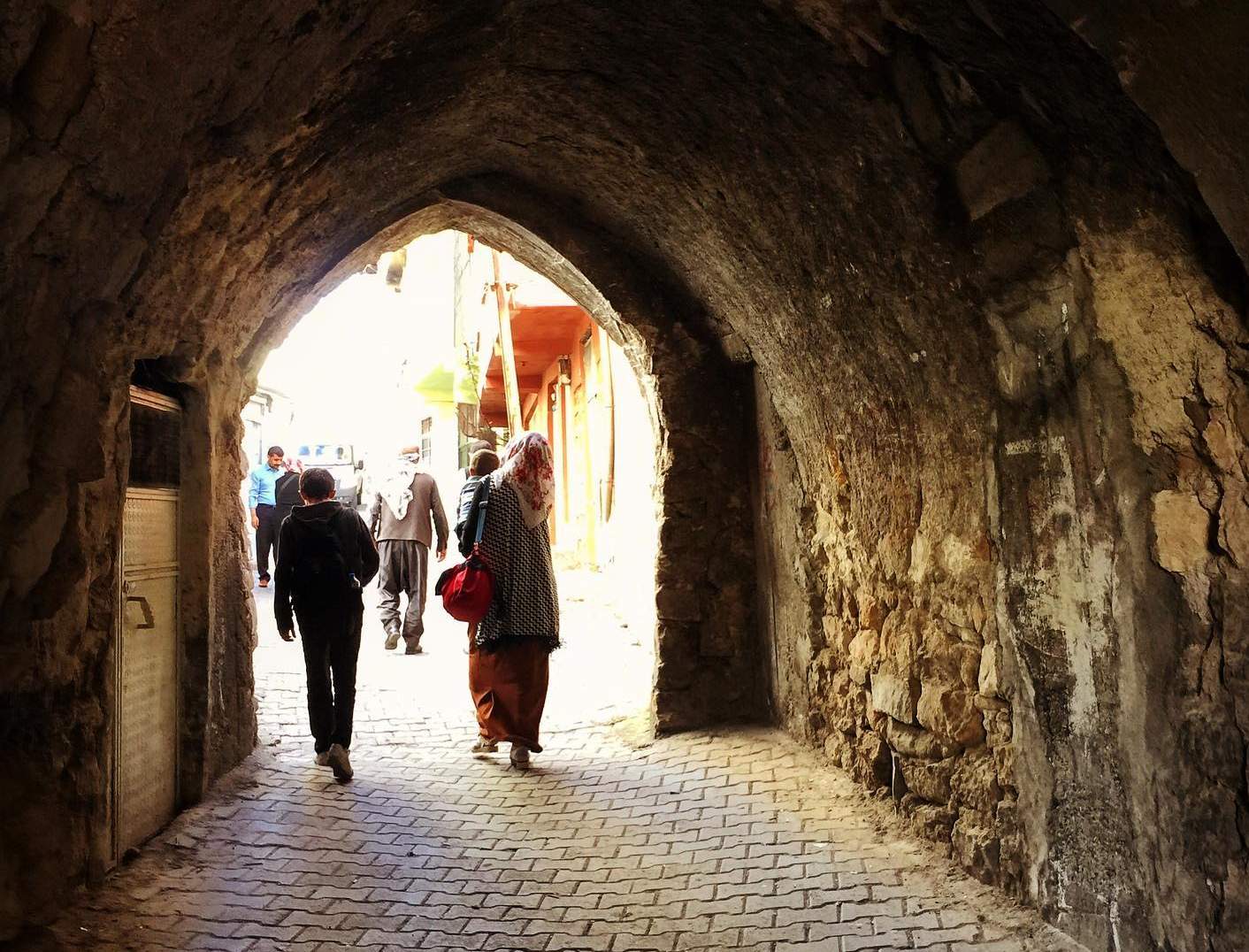 Sabatlar tarih oluyor…