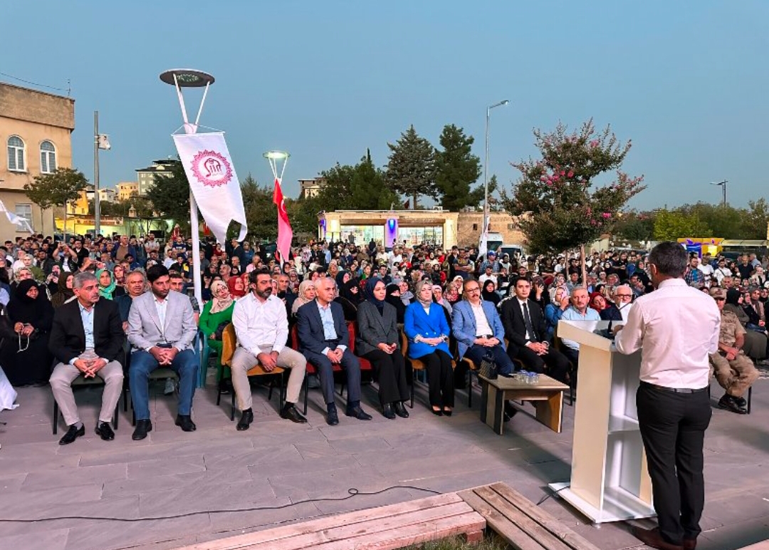 Siirt’te Işık Hadisesi Hayranlıkla İzlendi.