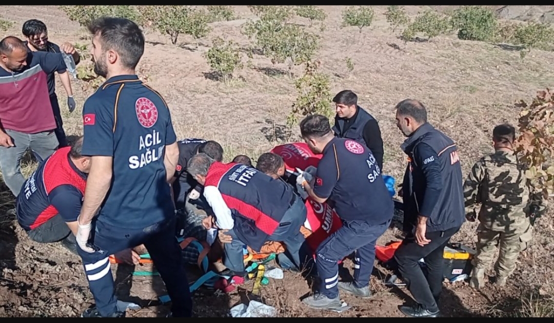 Ayağını Çapa Makinesine Kaptıran Adam Ağır Yaralandı.