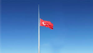 Türkiye’de 3 günlük milli yas ilan edildi