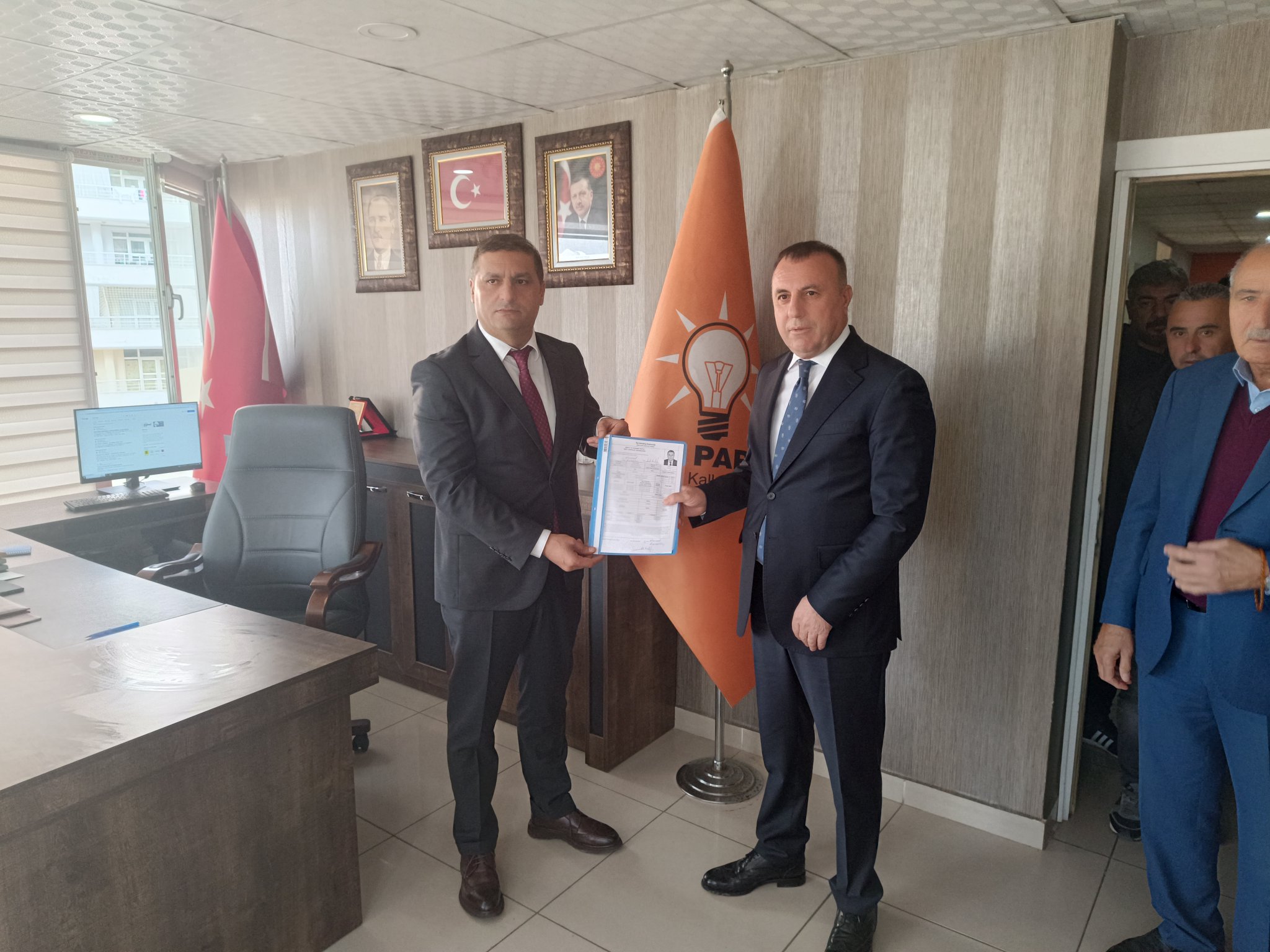 Efsane Belediye Başkanı Nevzat Karaatay Kurtalan Belediye Başkanlığı için Aday Adaylık başvurusu yaptı