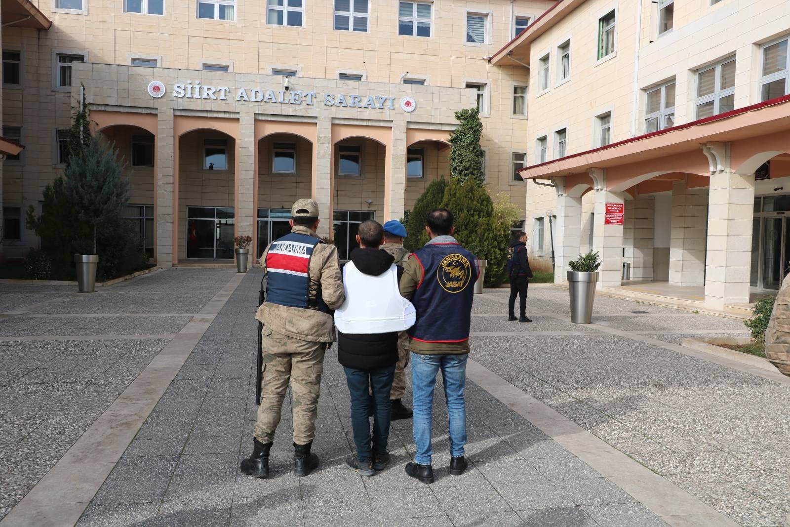 Siirt’te Firari Terör Zanlısı, Jandarma Operasyonuyla Yakalandı ve Tutuklandı