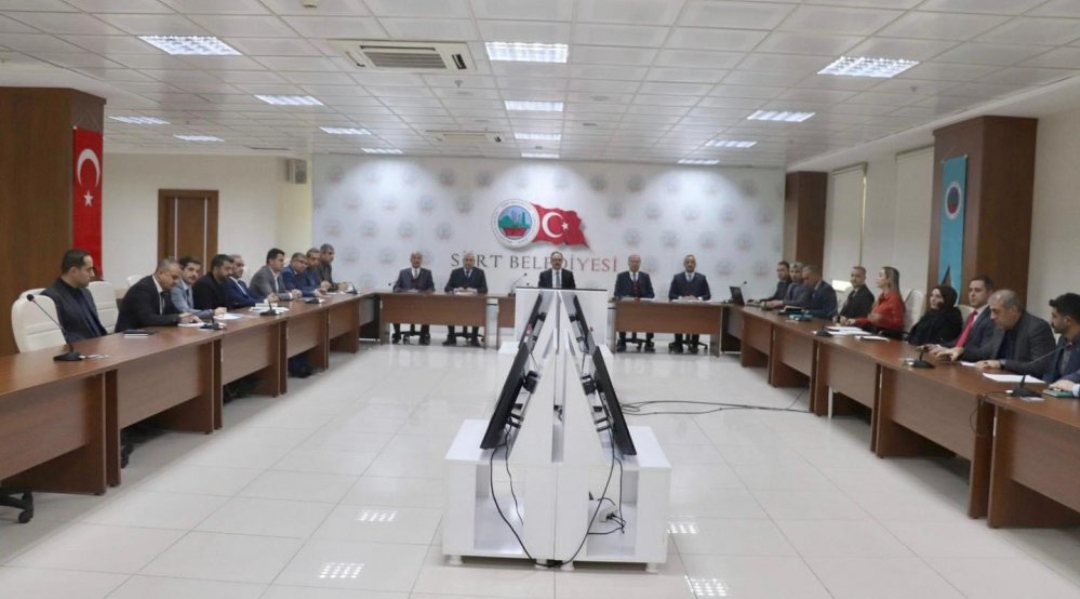 Vali Belediye Başkan vekili Dr. Kemal Kızılkaya, Belediye Birim Müdürleri İle Haftalık Toplantısını Gerçekleştirdi