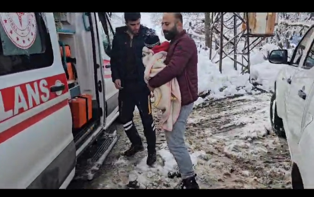 İl Özel İdare Ekipleri bir yaşındaki bebek için seferber oldu
