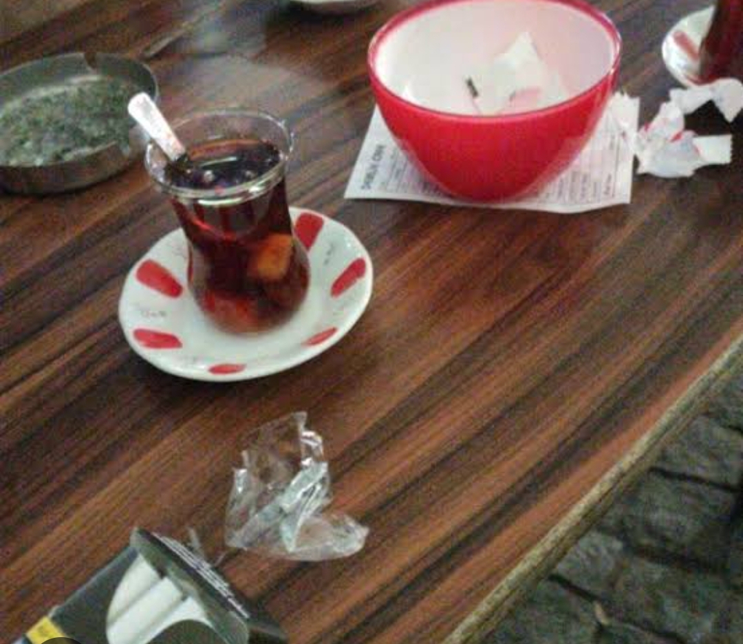 Çayhanelerde sigara püfür püfür