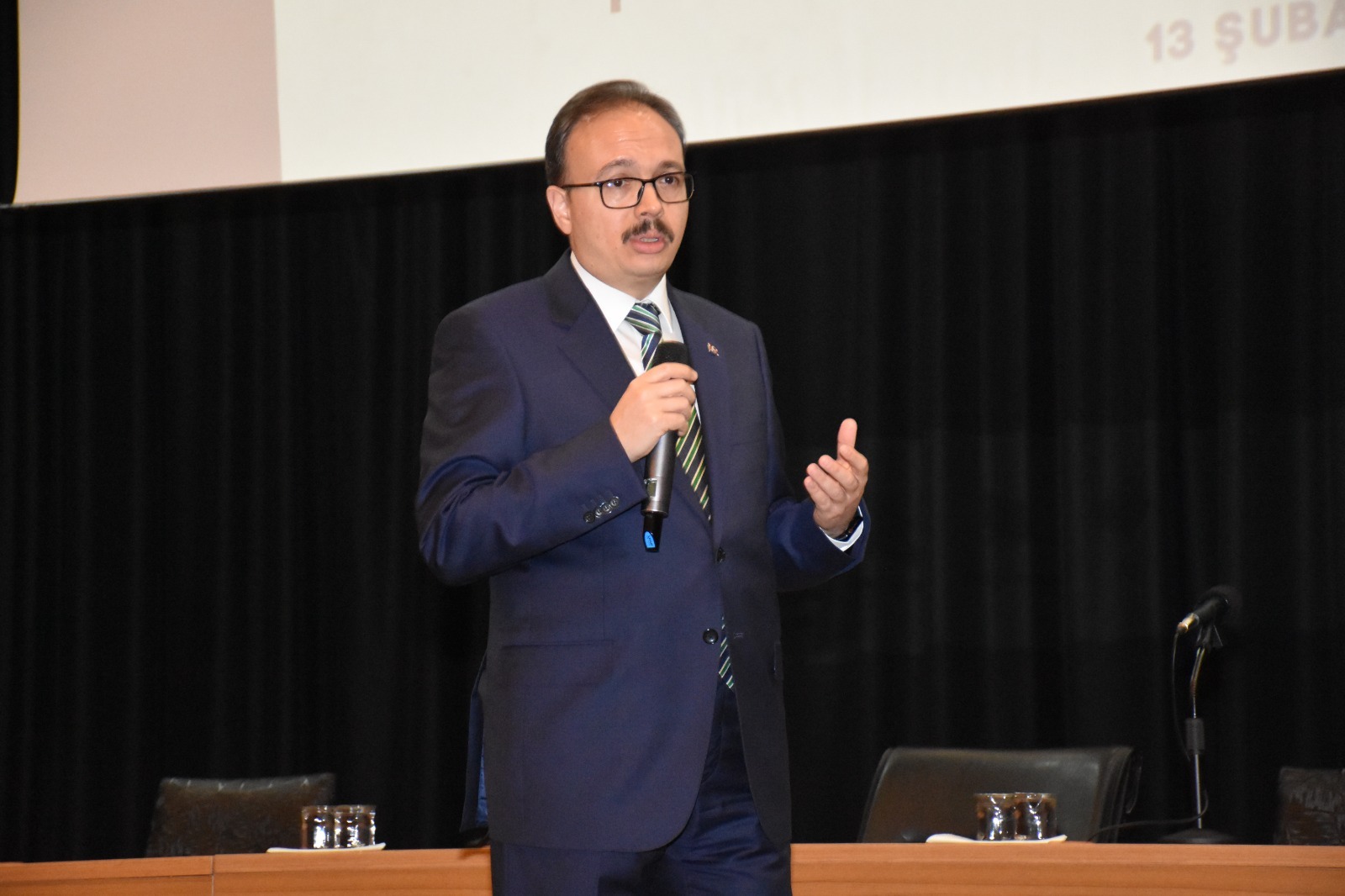 VALİ DR. KEMAL KIZILKAYA; “ÖNCELİKLİ KONULARDAN BİRİ EĞİTİMDİR”