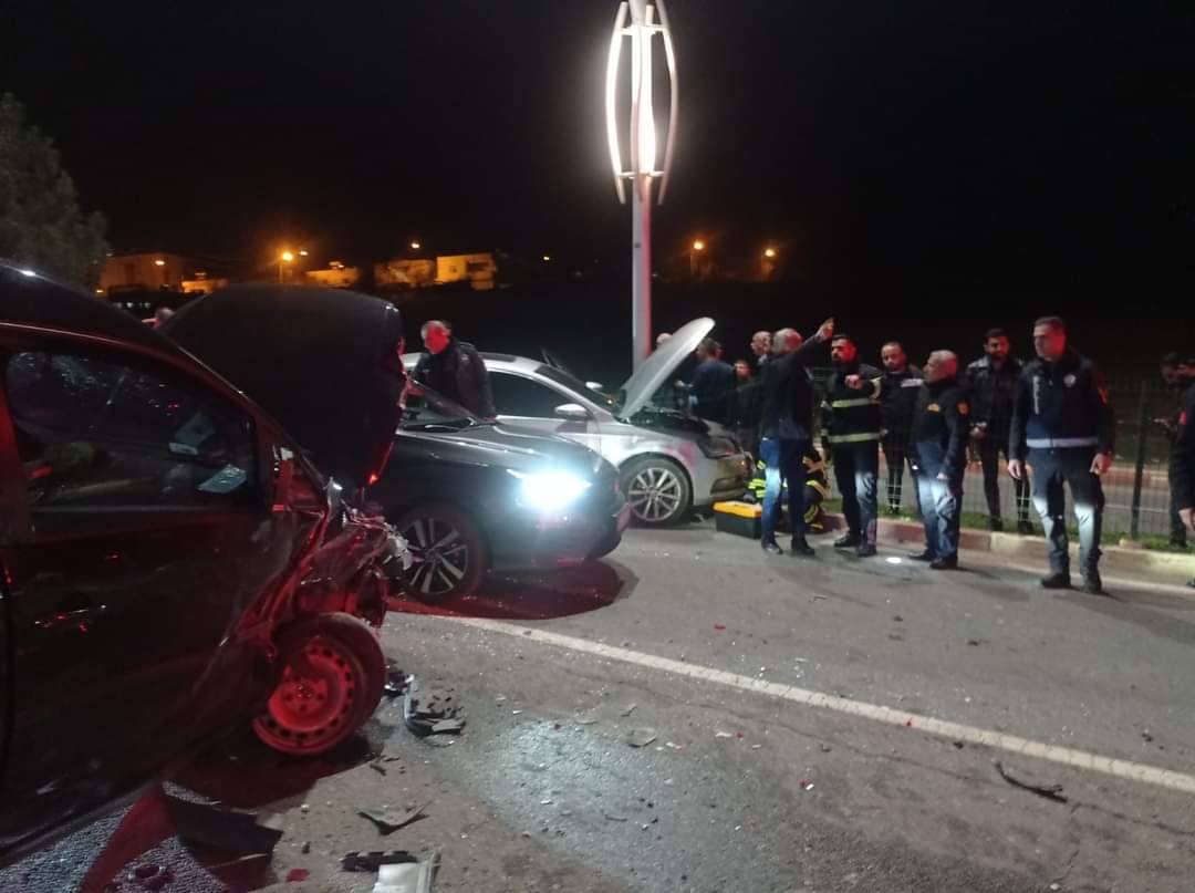 Siirt’te zincirleme trafik kazası