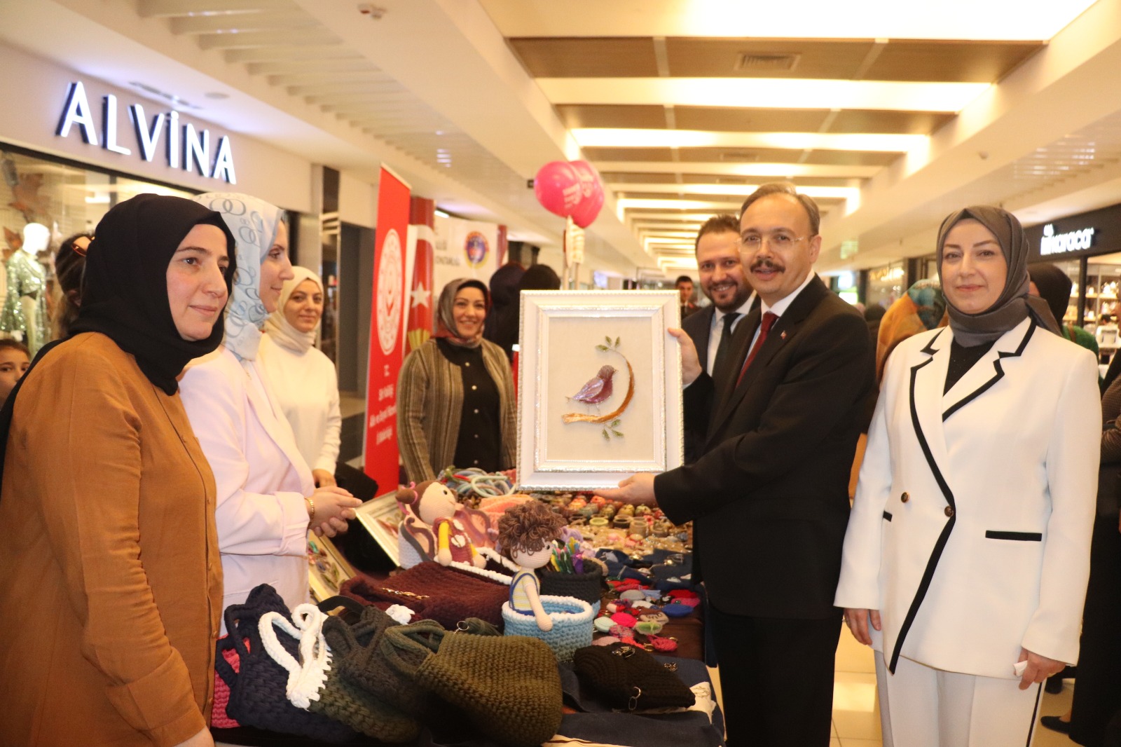 SİİRT BELEDİYESİ, 8 MART DÜNYA KADINLAR GÜNÜ DOLAYISIYLA ETKİNLİK DÜZENLEDİ