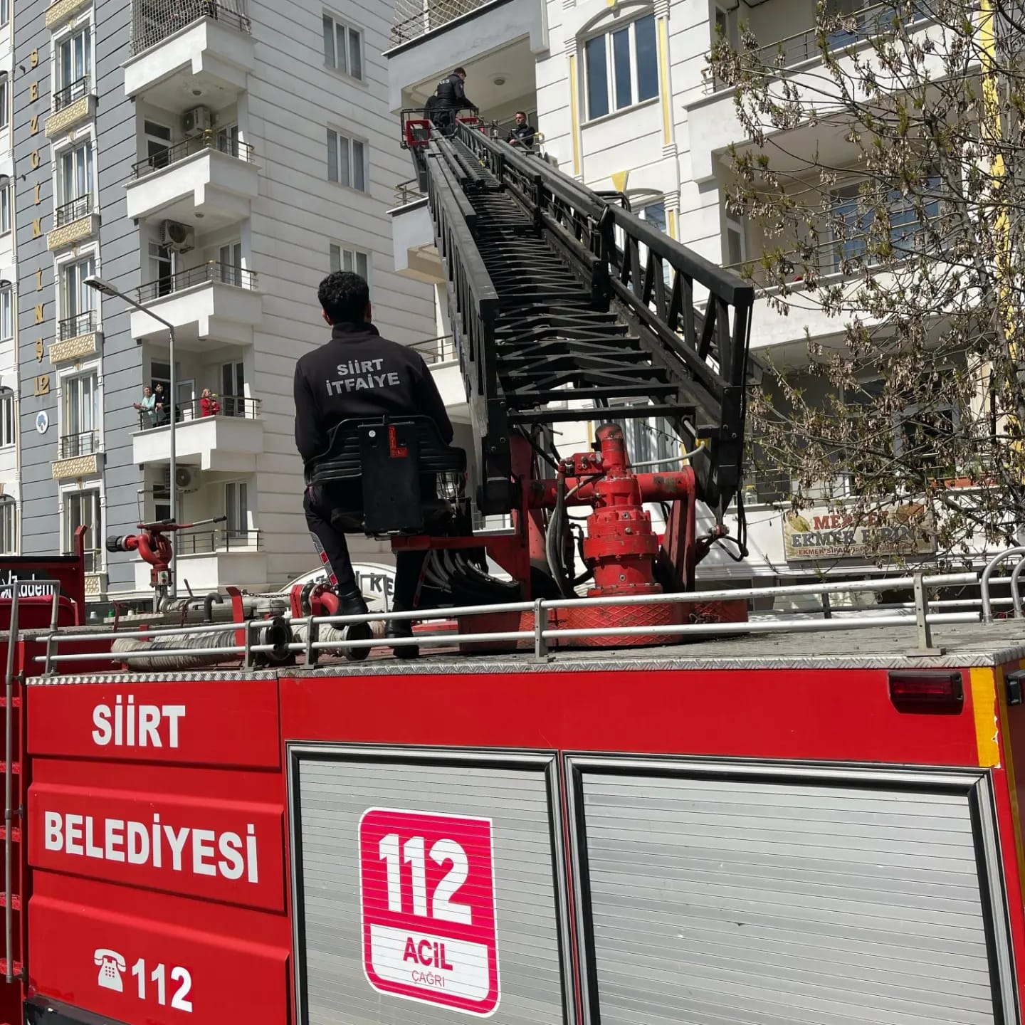 YAŞLI ADAMIM İMDADINA EKİPLER YETİŞTİ