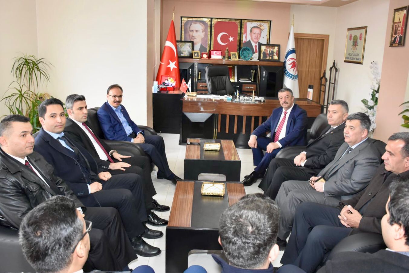 VALİ DR.KIZILKAYA’NIN İÇE ZİYARETLERİ DEVAM EDİYOR