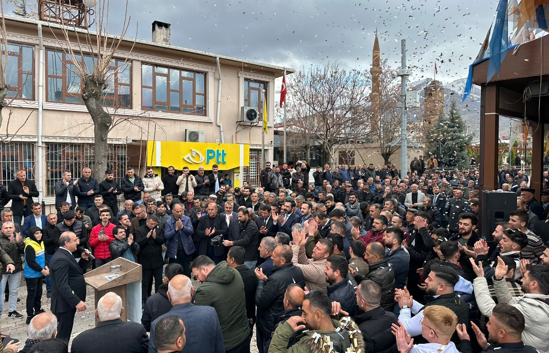 Ak Parti Eruh Seçim Lokali Açılışına büyük İlgi