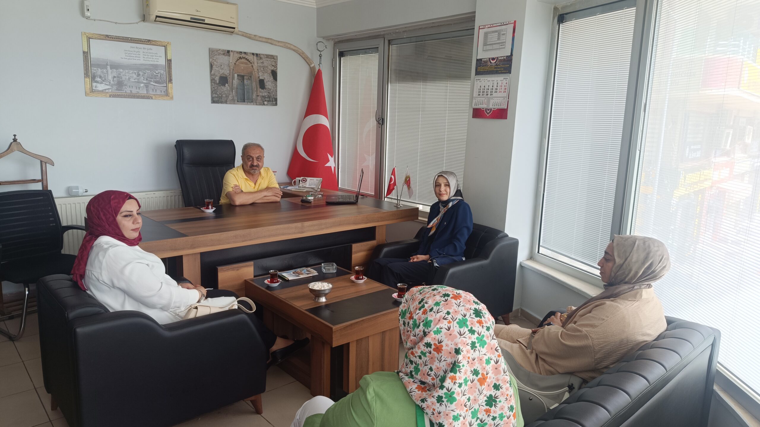 Ak Parti Kadın Kolları’ndan Objektif Habere ziyaret