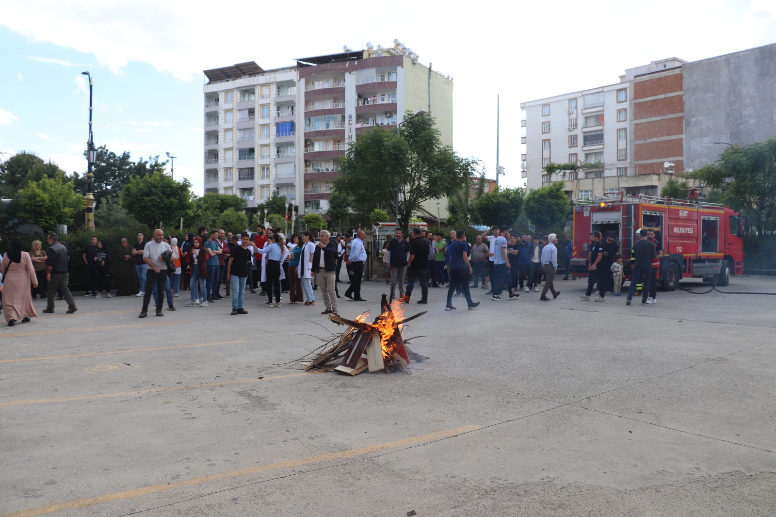 SİİRT BELEDİYESİ HASTA KURTARMA VE YANGIN TATBİKATI GERÇEKLEŞTİRDİ