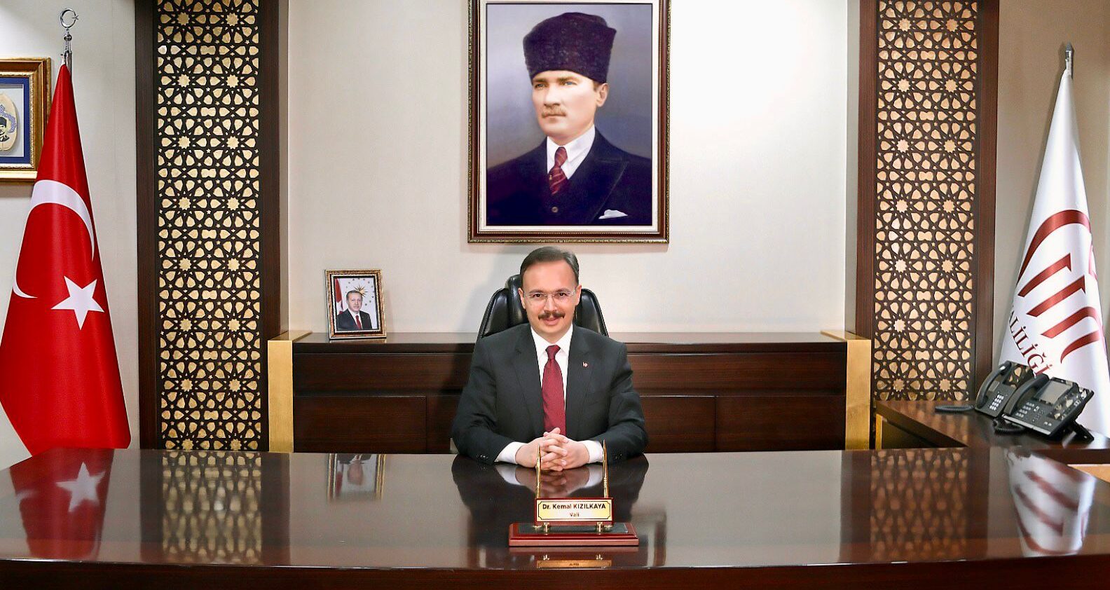 Vali Dr. Kemal Kızılkaya’dan Resmi Kurumlara İhale İlanı Konusunda Uyarı