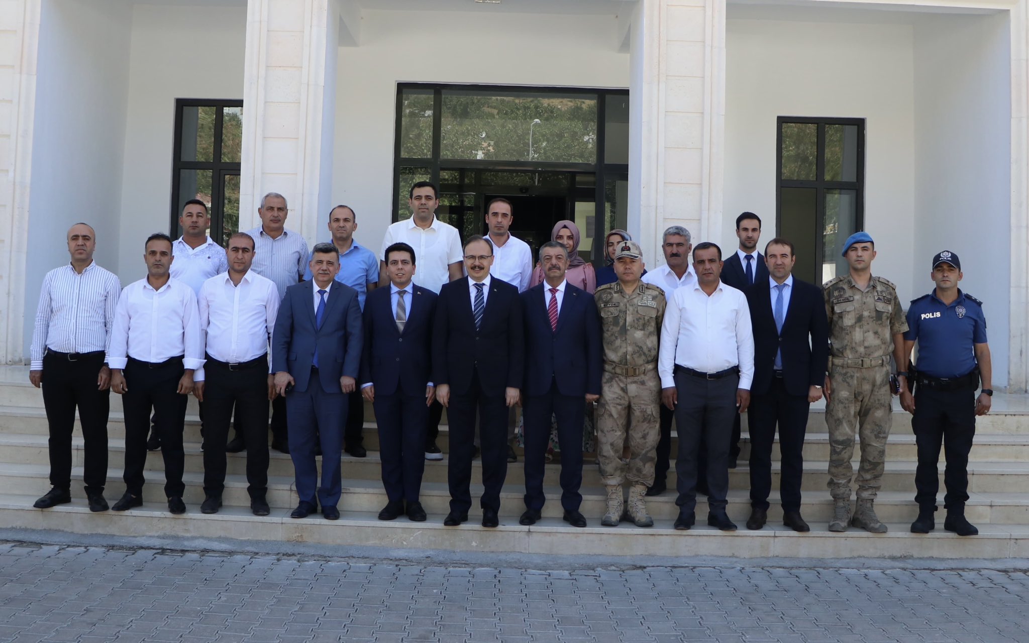 Vali Dr. Kızılkaya Şirvan İlçesini Ziyaret etti