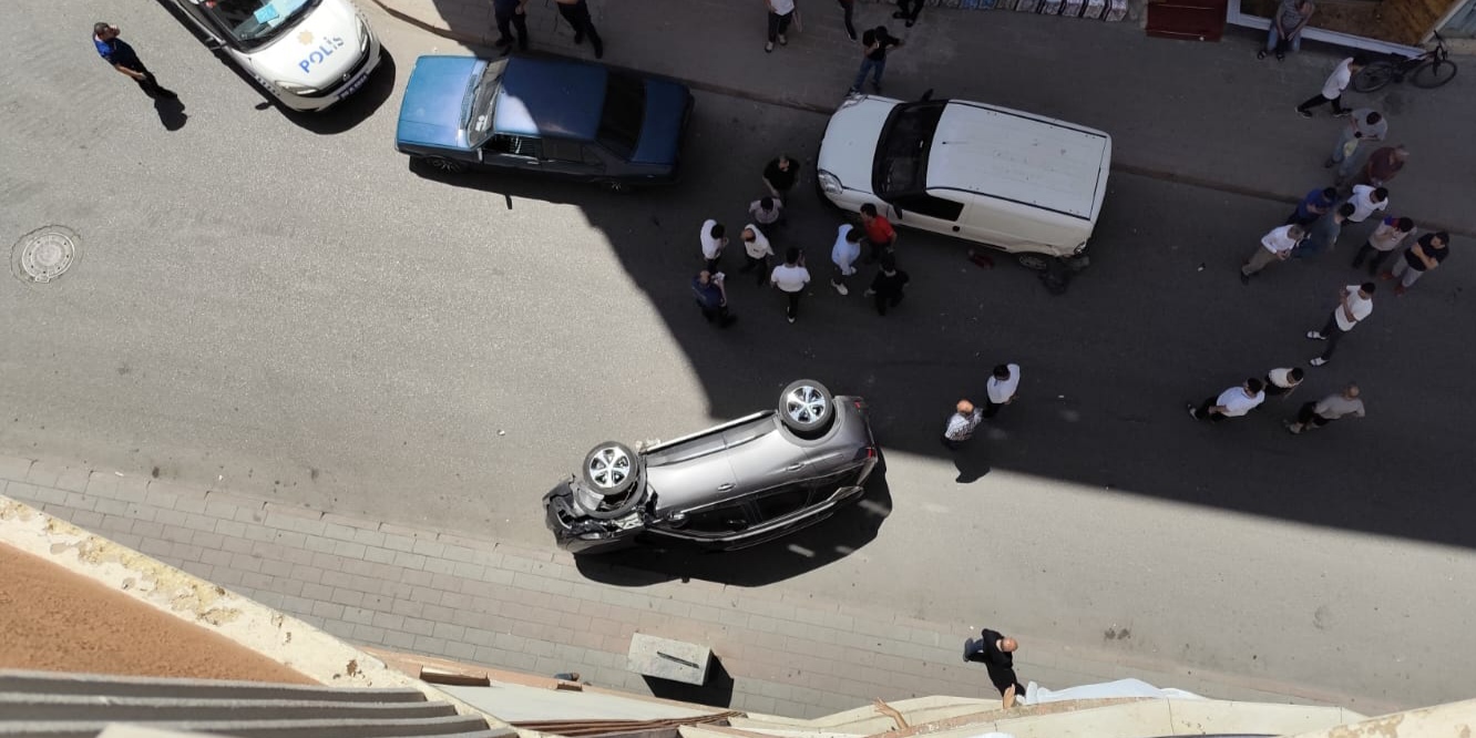 Kooperatif Mahallesi’nde Otomobil Takla Attı