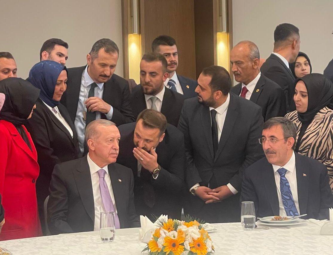 AK Parti Siirt İl Başkanı Özturan, Siirt’in Sorunlarını Cumhurbaşkanı Erdoğan’a Bire Bir Anlattı! Erdoğan: ‘Siz Bensiniz, Ben Gibi Davranın’