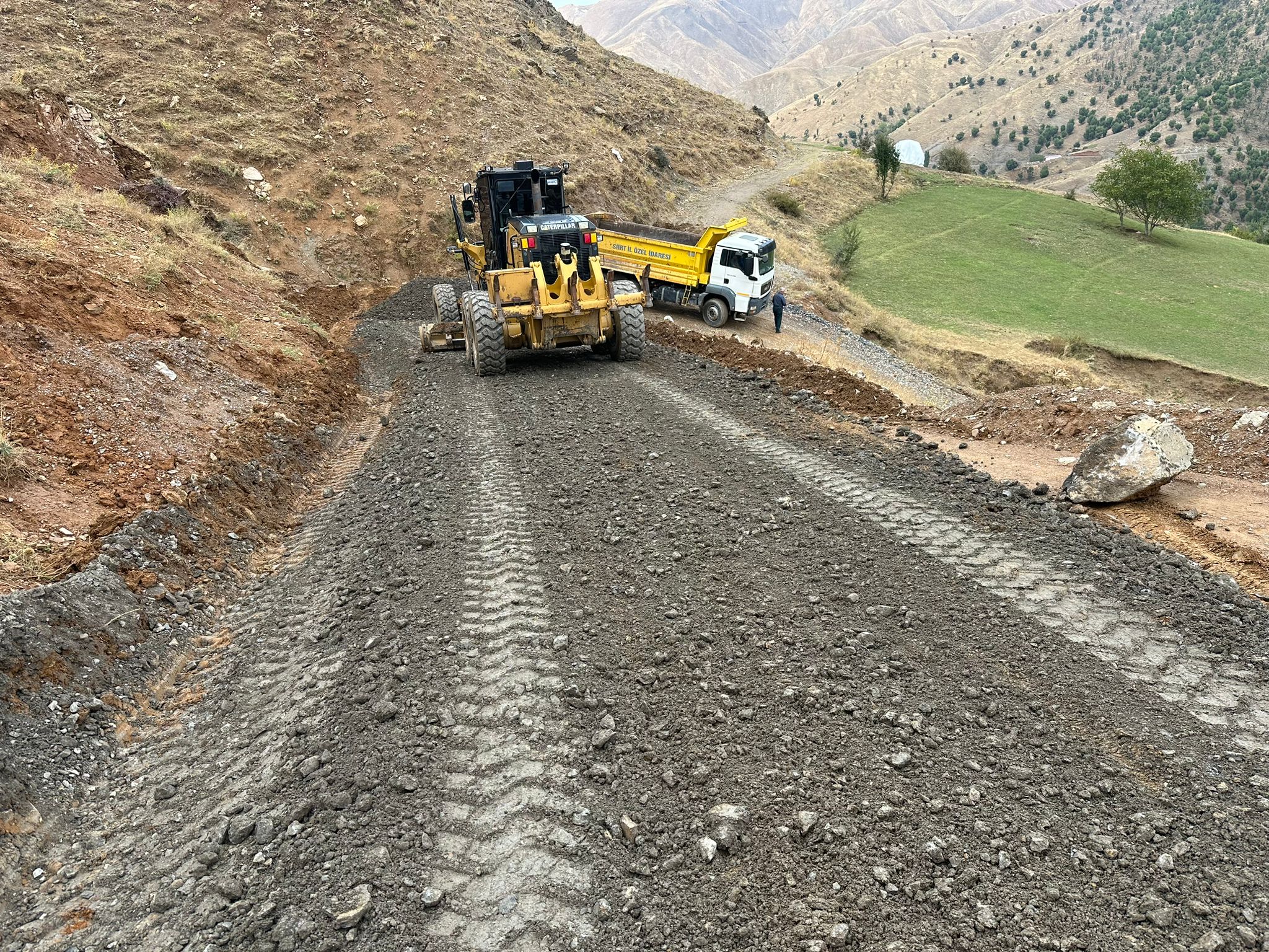 ŞİRVAN, ERUH, PERVARİ VE BAYKAN’DA HUMMALI ÇALIŞMA