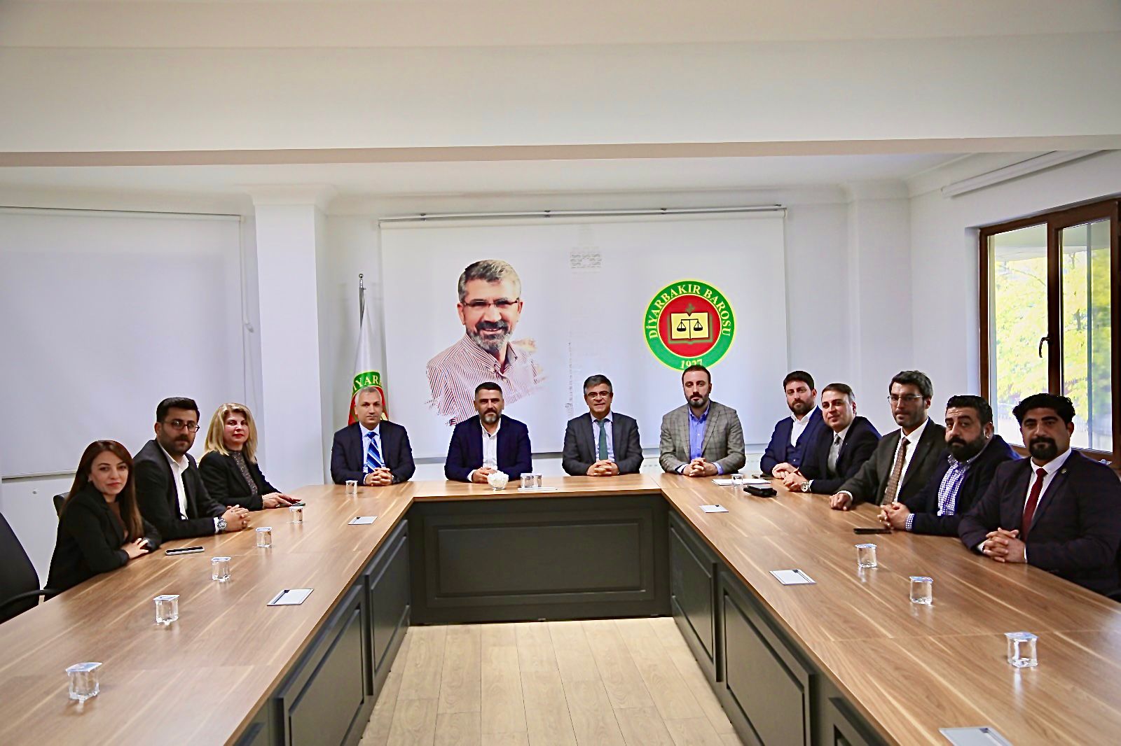 Güneydoğu Gazeteciler Cemiyeti’nden Diyarbakır Barosu’na tebrik ziyareti 