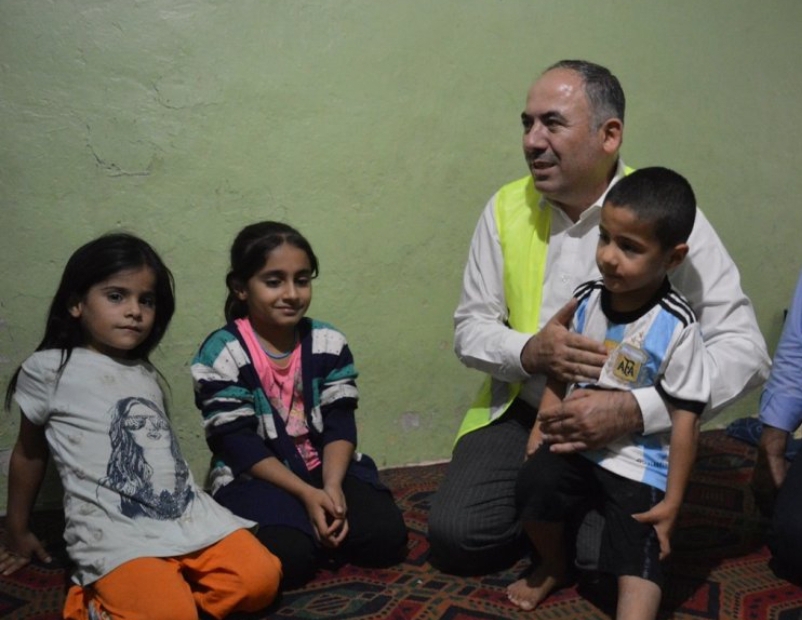 Umut Kervanı’ndan Siirt’te İhtiyaç Sahibi Gençler İçin Evlilik Projesi