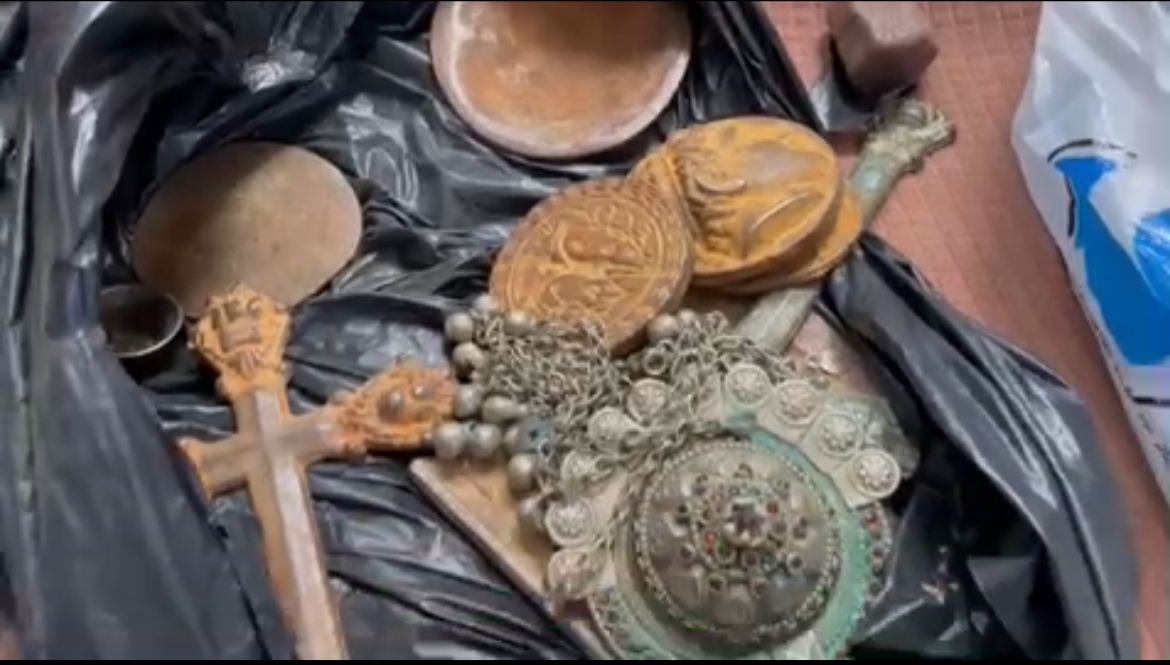 ÇOK SAYIDA TARİHİ ESER ELE GEÇİRİLDİ