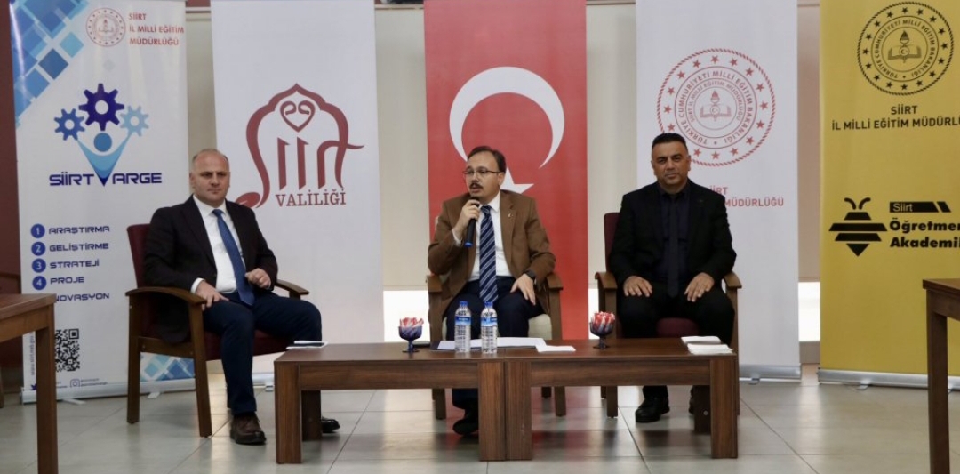 VALİ KIZILKAYA, ŞEHİR VE KÜLTÜR AKADEMİSİ’NİN İLK KONUĞU OLDU