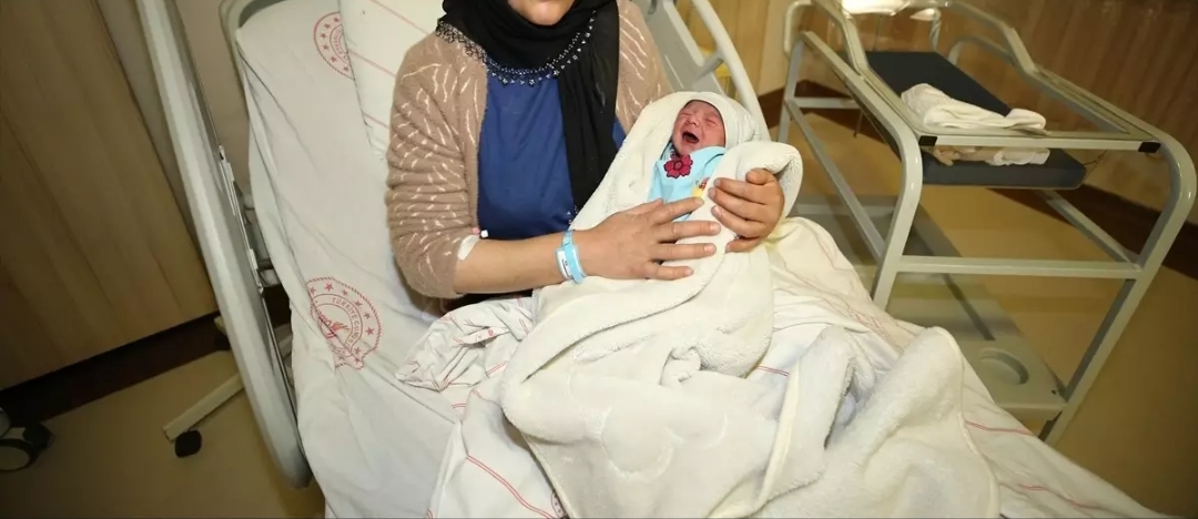 Siirt’te Yeni Yılın İlk Bebeğine Muhammed Aras İsmi Verildi