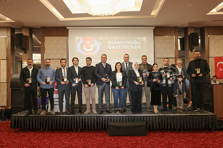 39.⁠ ⁠GGC ‘Yılın Başarılı Gazetecileri Ödülleri’ne Başvurular Başlıyor