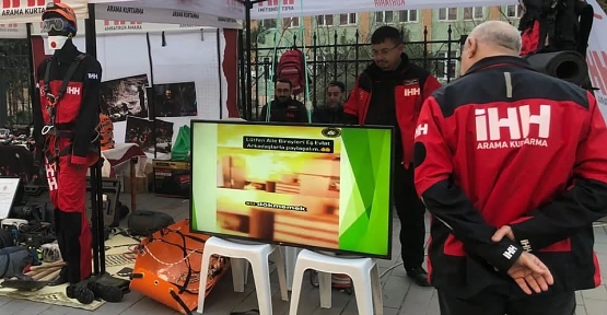 İHH Arama Kurtarma Ekibi, 6 Şubat Depreminin 2. Yılında Farkındalık Standı Kurdu