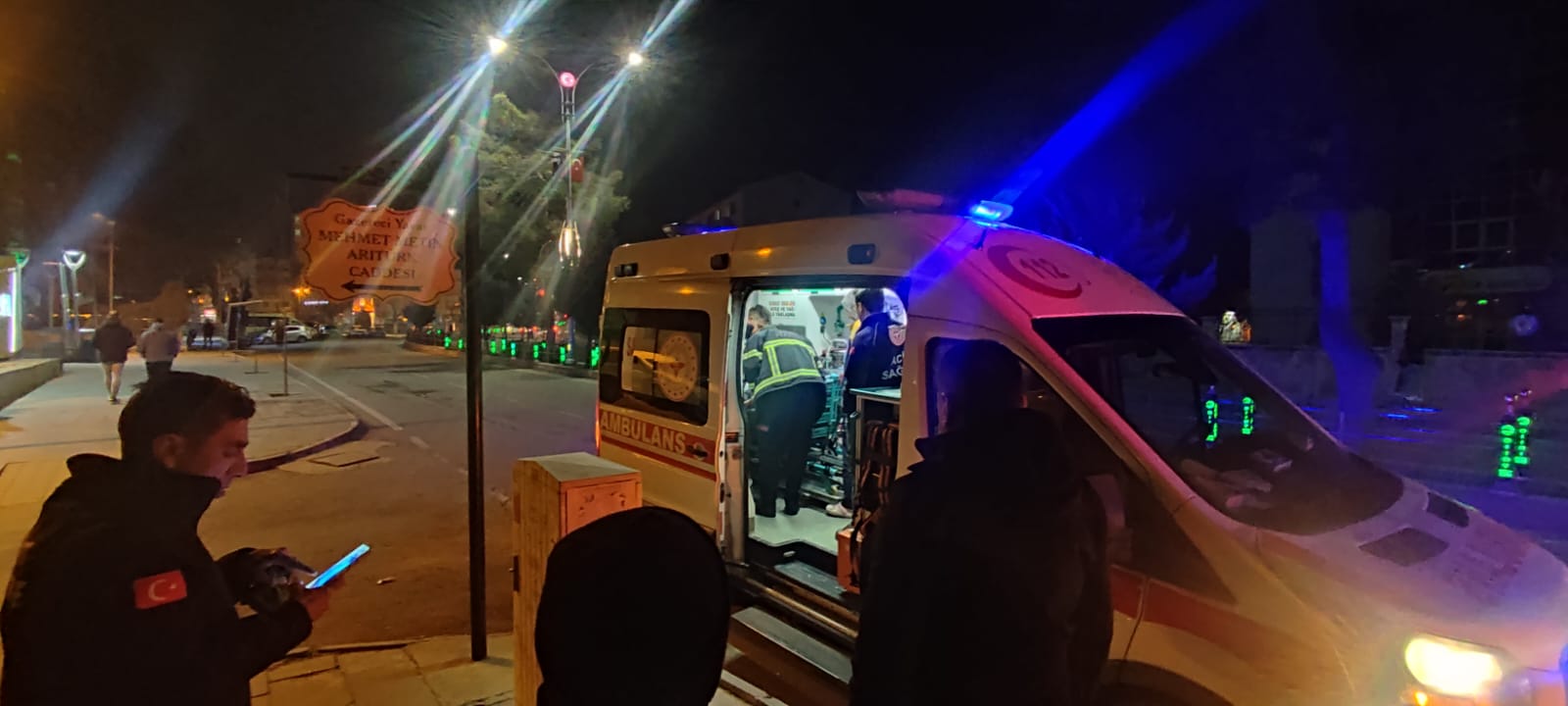 Siirt’te Aynı Günde 2 İntihar Girişimi! Polis ve İtfaiye Ekipleri Şahısları İkna Etti