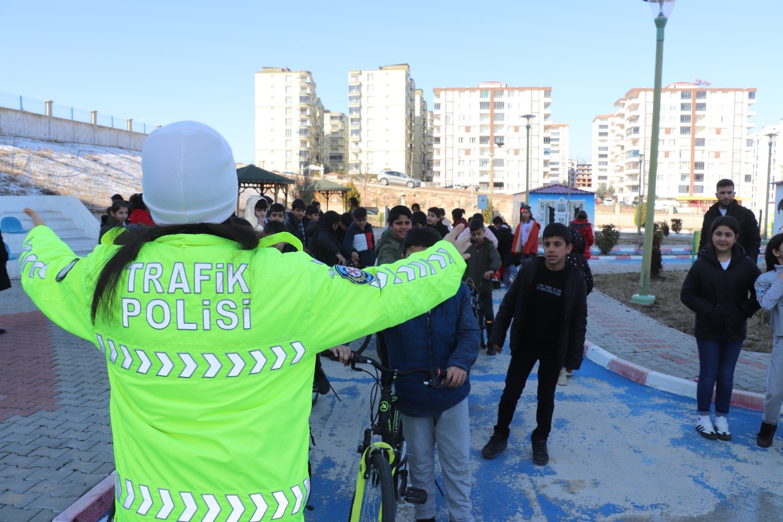 Siirt Belediyesi’nden Çocuklara Trafik Güvenliği Eğitimi