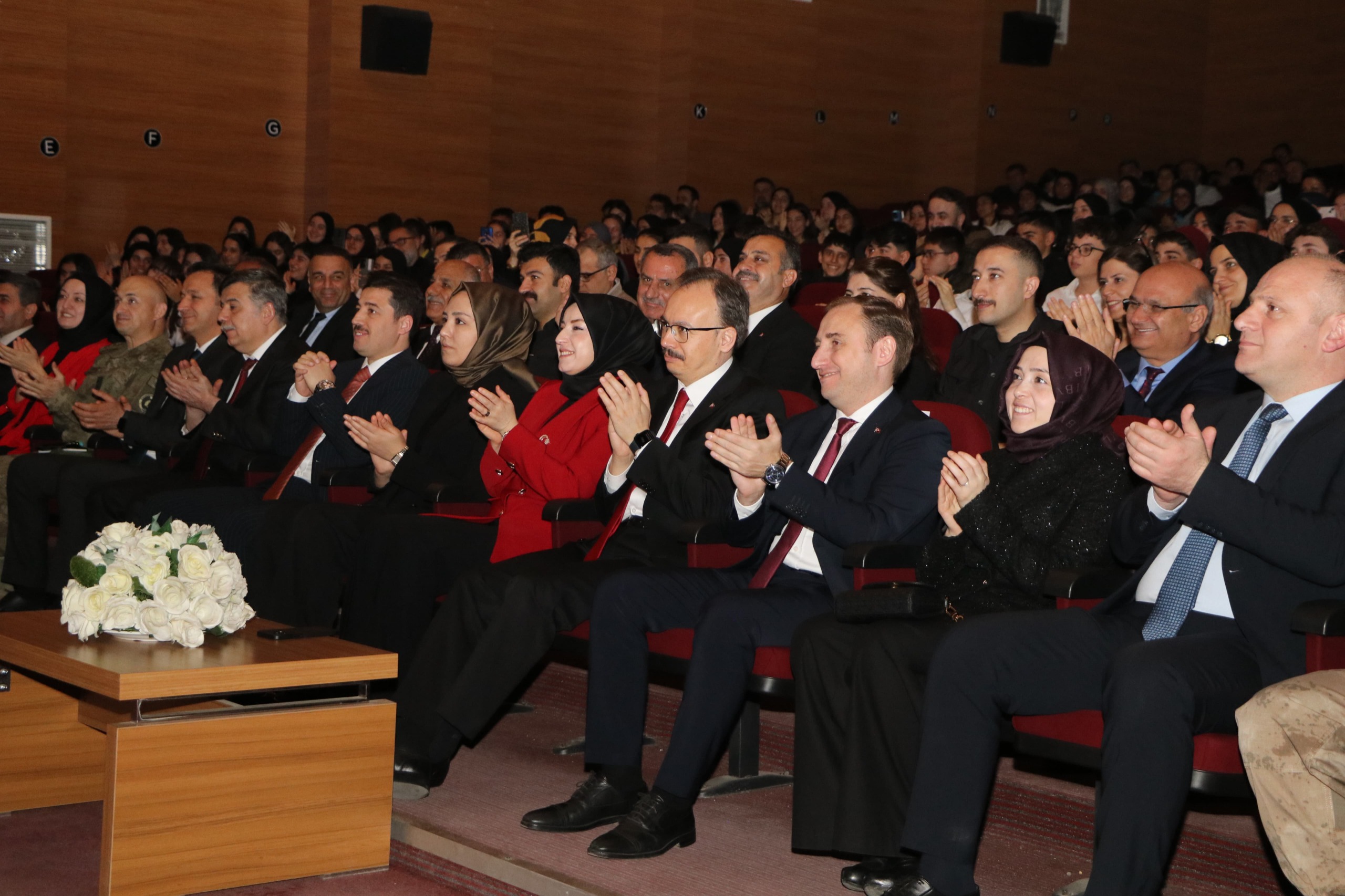 İSTİKLAL MARŞI’NIN KABULÜ VE MEHMET AKİF ERSOY’U ANMA GÜNÜ ETKİNLİKLERLE KUTLANDI
