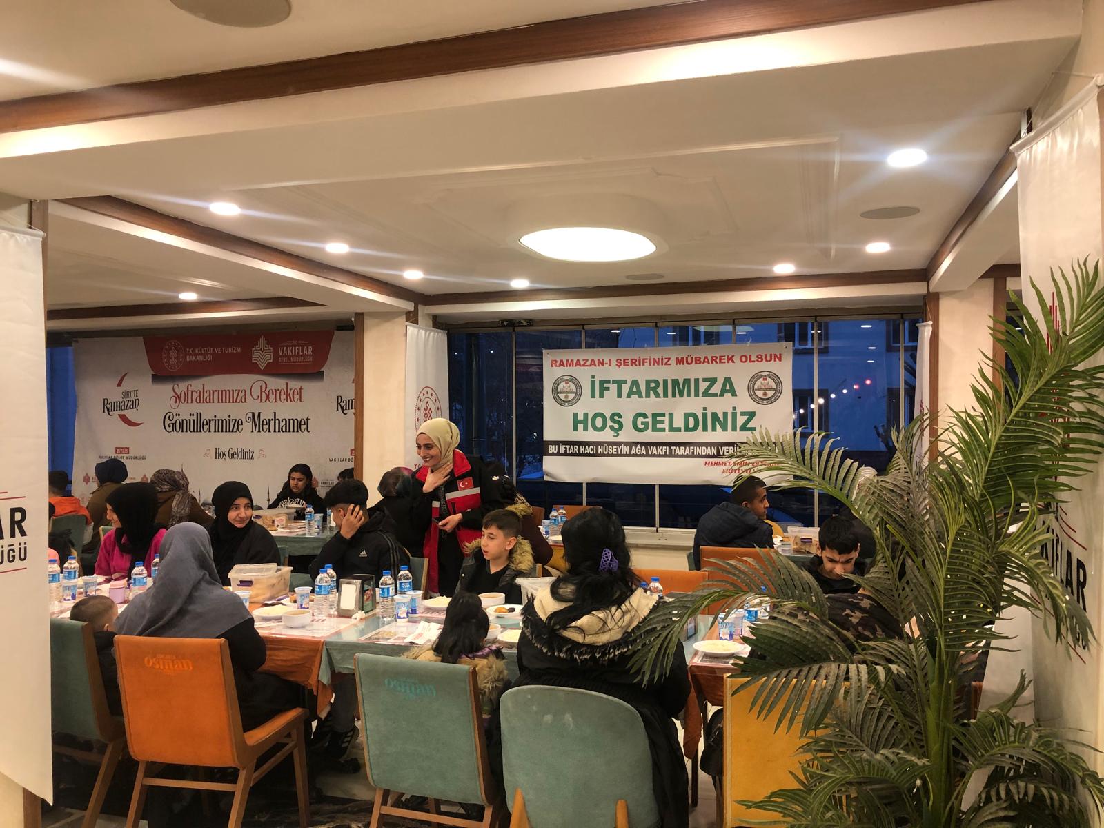 HACI HÜSEYİN AĞA VAKFI İFTARLARI DEVAM EDİYOR 