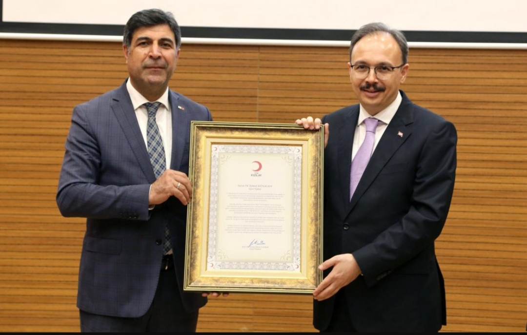 Siirt’te En Fazla Kan Bağışı Yapan Gönüllülere Madalya ve Sertifika Verildi