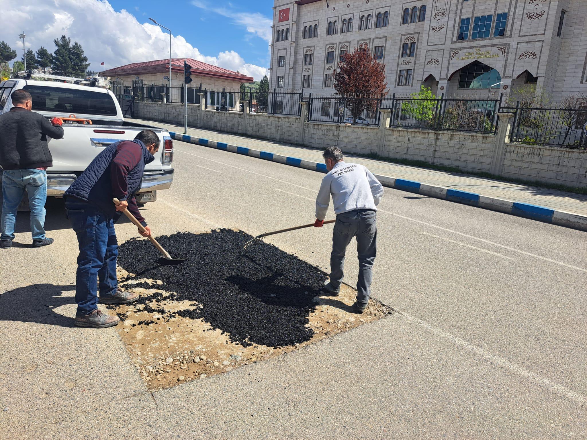 Siirt’te Yol Çalışmaları Hızlanıyor