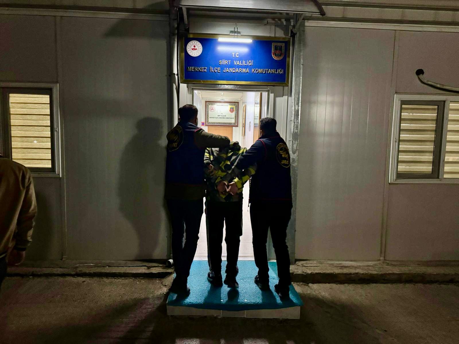 Hakkında 18 Yıl Kesinleşmiş Hapis Cezası Olan Firari Yakalandı