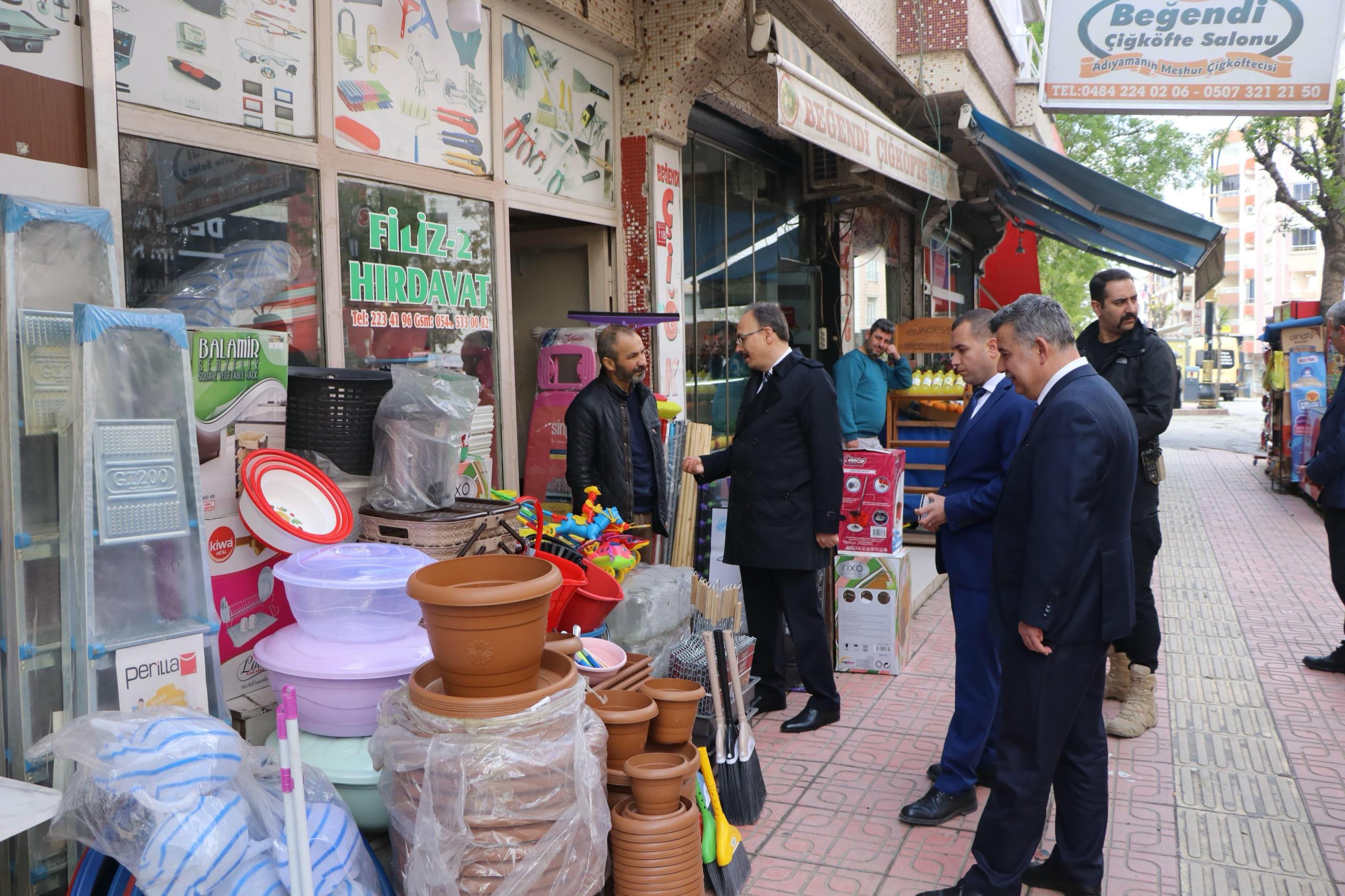 KALDIRIM İŞGALLERİNE KARŞI DENETİMLER BAŞLADI