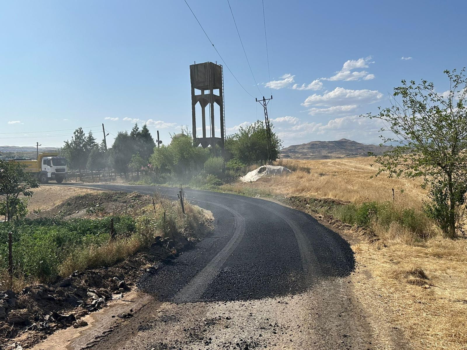 Siirt’te İsraftan Uzak, Yerli ve Milli Üretimle Yol Konforu Sağlanıyor