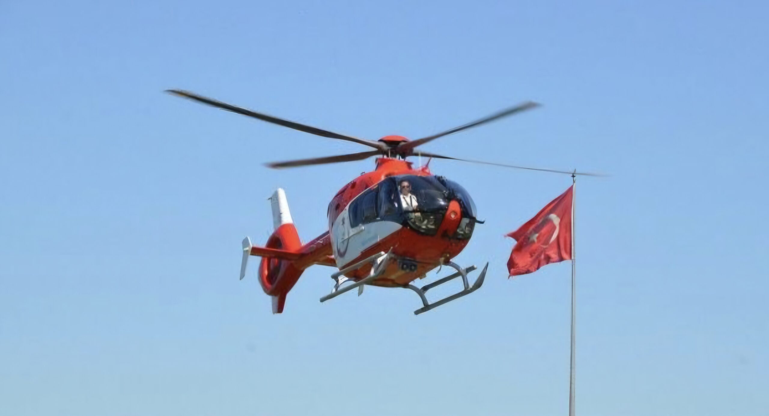 Siirt’te 7 Yaşındaki Çocuk Ambulans Uçakla Ankara’ya Sevk Edildi