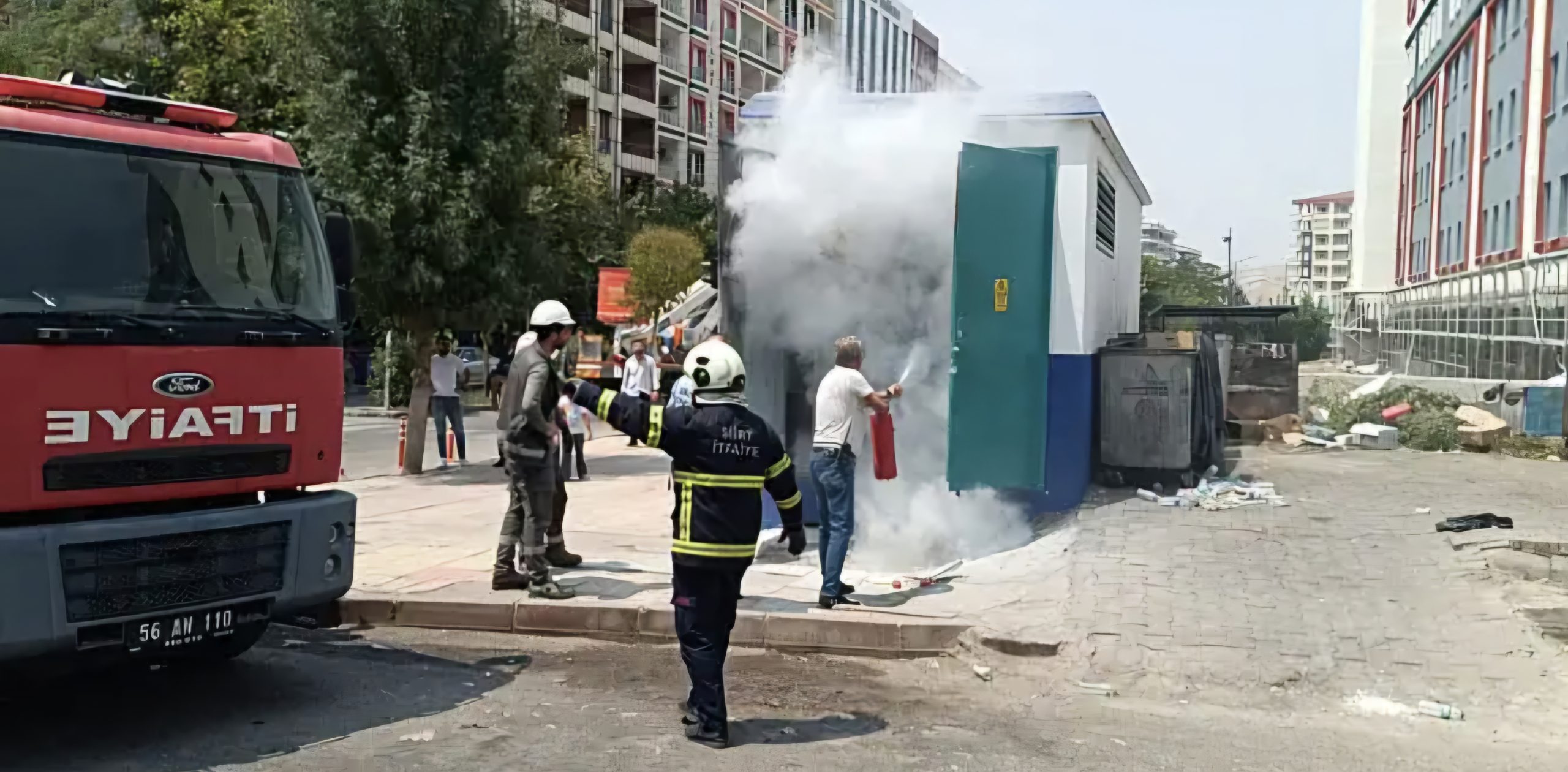 Siirt Yeni Mahalle’de Elektrik Trafosu Alev Aldı