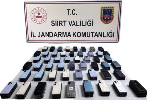 Siirt’te 10 Milyon TL’lik Kaçak Cep Telefonu Operasyonu!