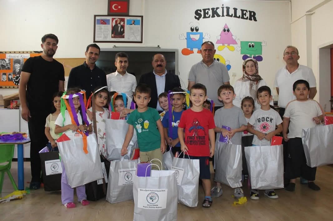 Baykan Belediyesi’nden Öğrencilere Kırtasiye Desteği