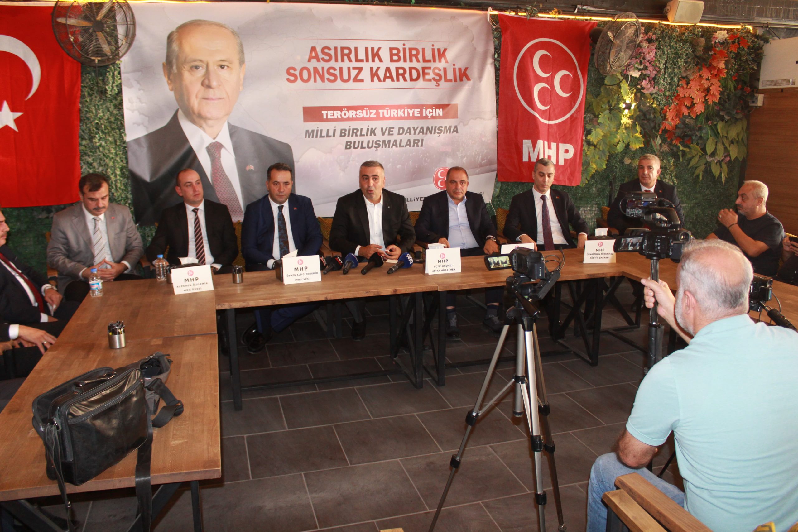 MHP Heyeti “Terörsüz Türkiye” Sürecini Siirt’te Anlattı