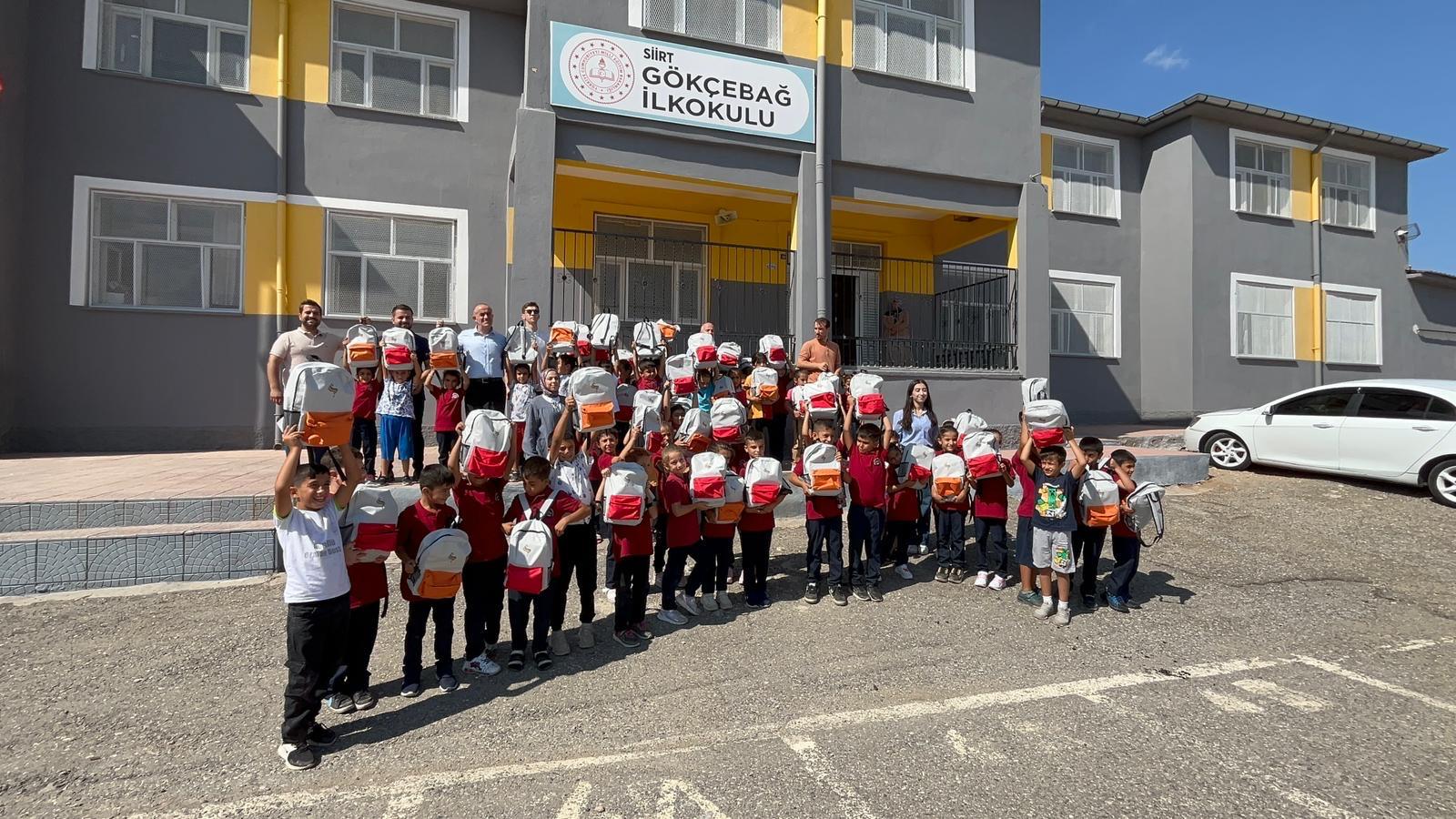 Başkan Ferzent Çiçek’ten Öğrencilere Anlamlı Destek